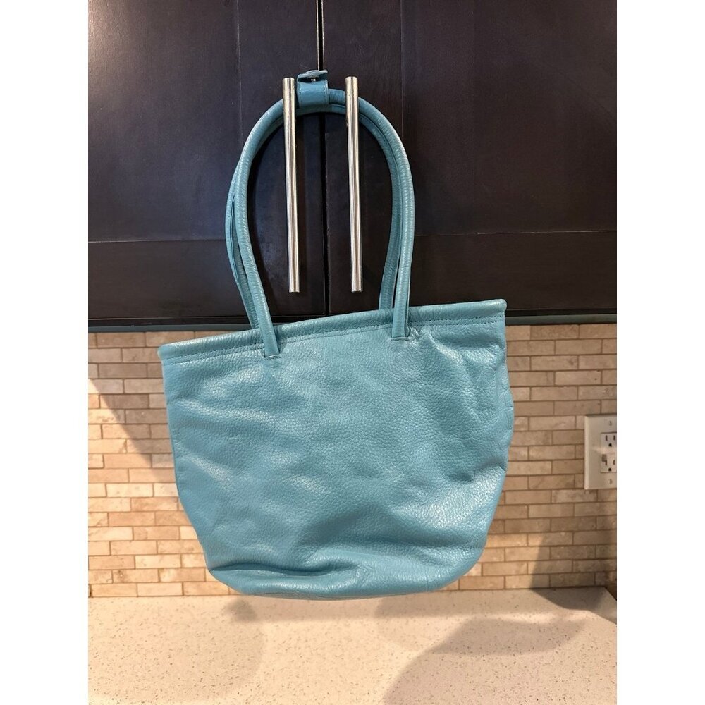 eddie bauer baby blue purse